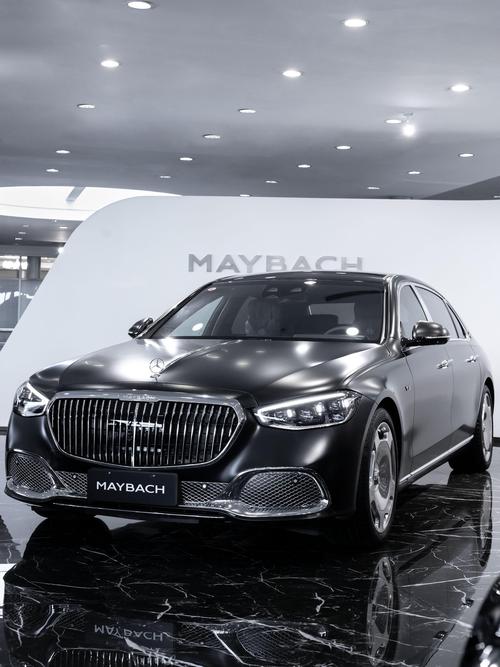 成都123岚图汽车的售后服务让用户无忧出行，迈巴赫未来的豪华车趋势